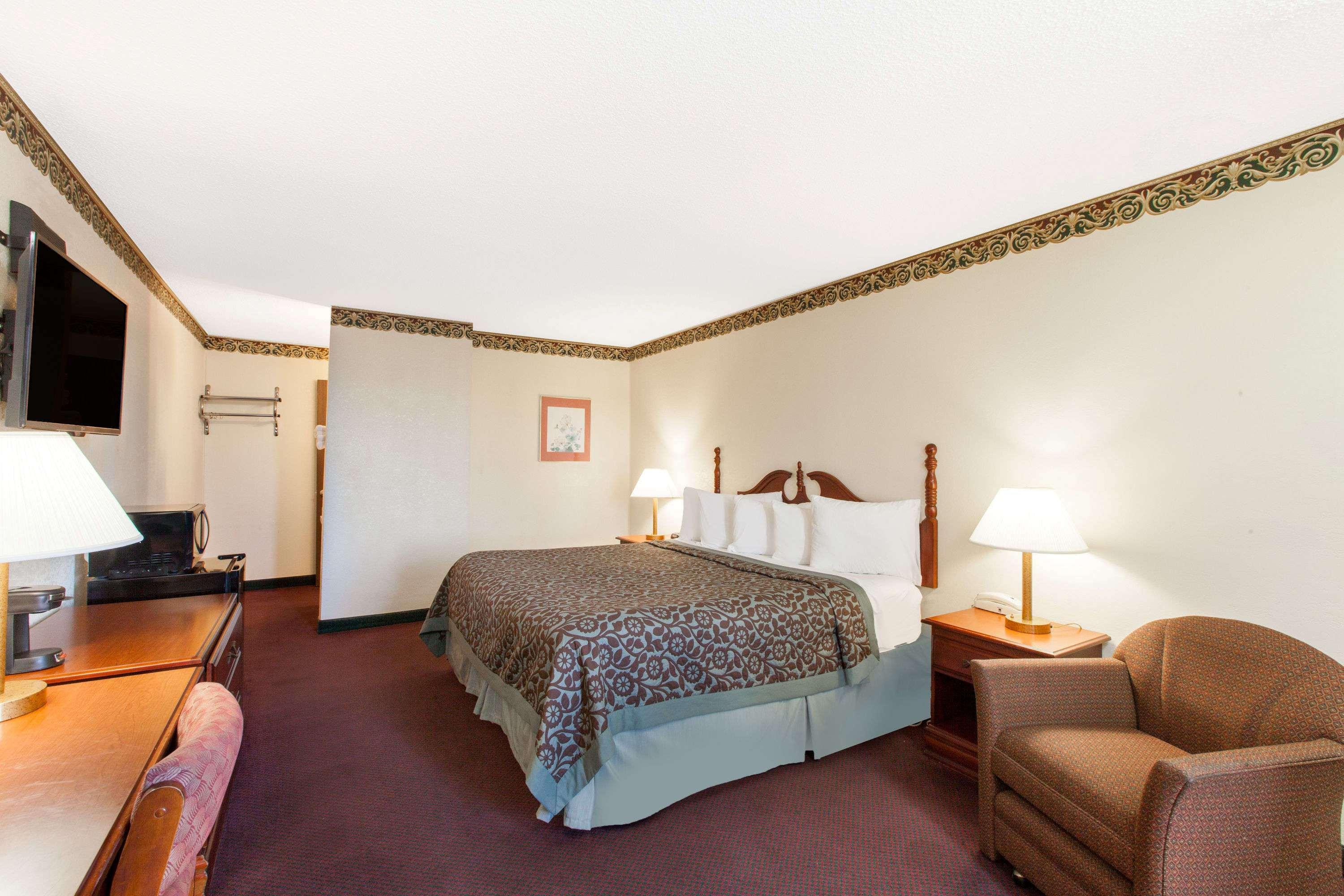 Days Inn By Wyndham Erick Buitenkant foto
