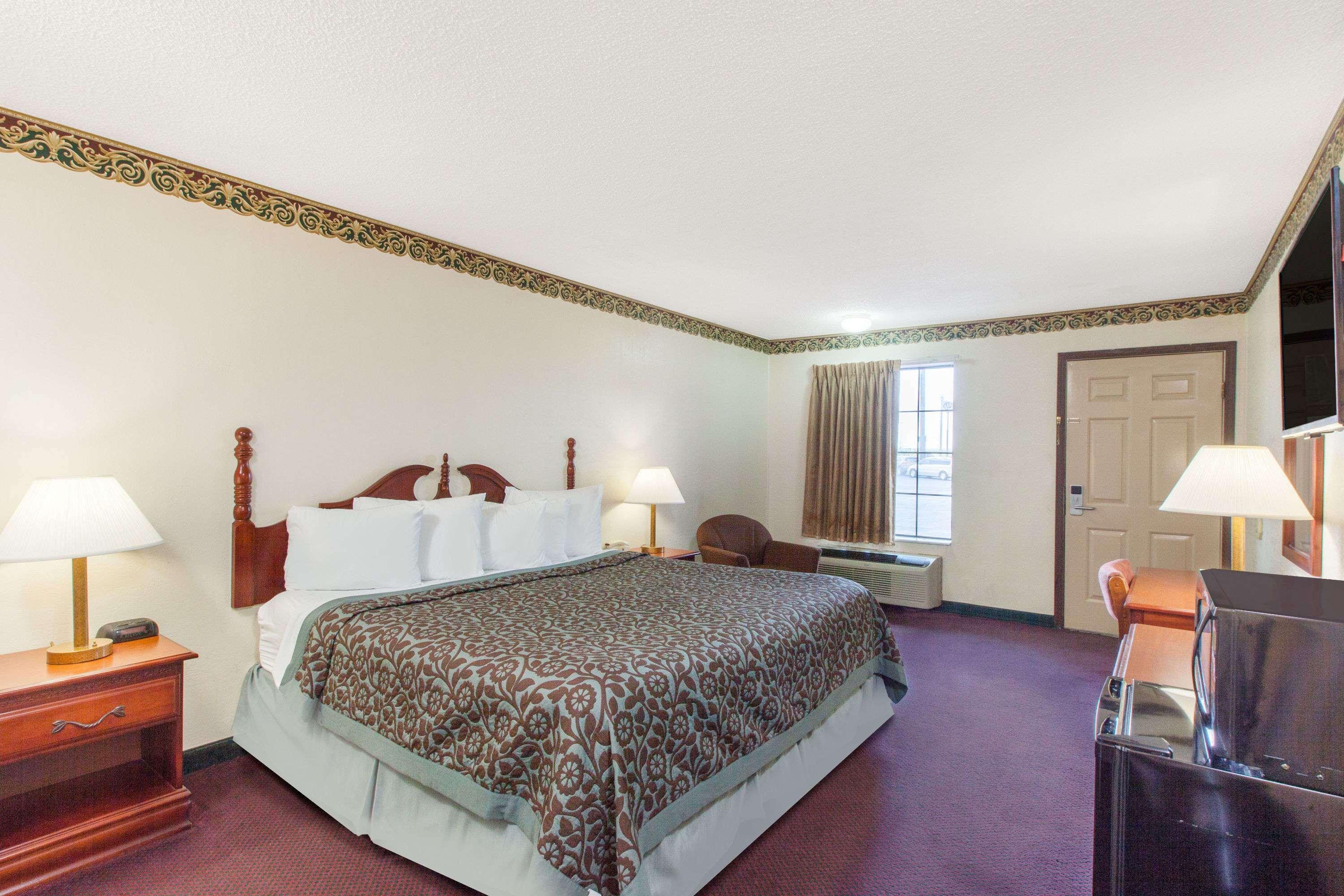 Days Inn By Wyndham Erick Buitenkant foto