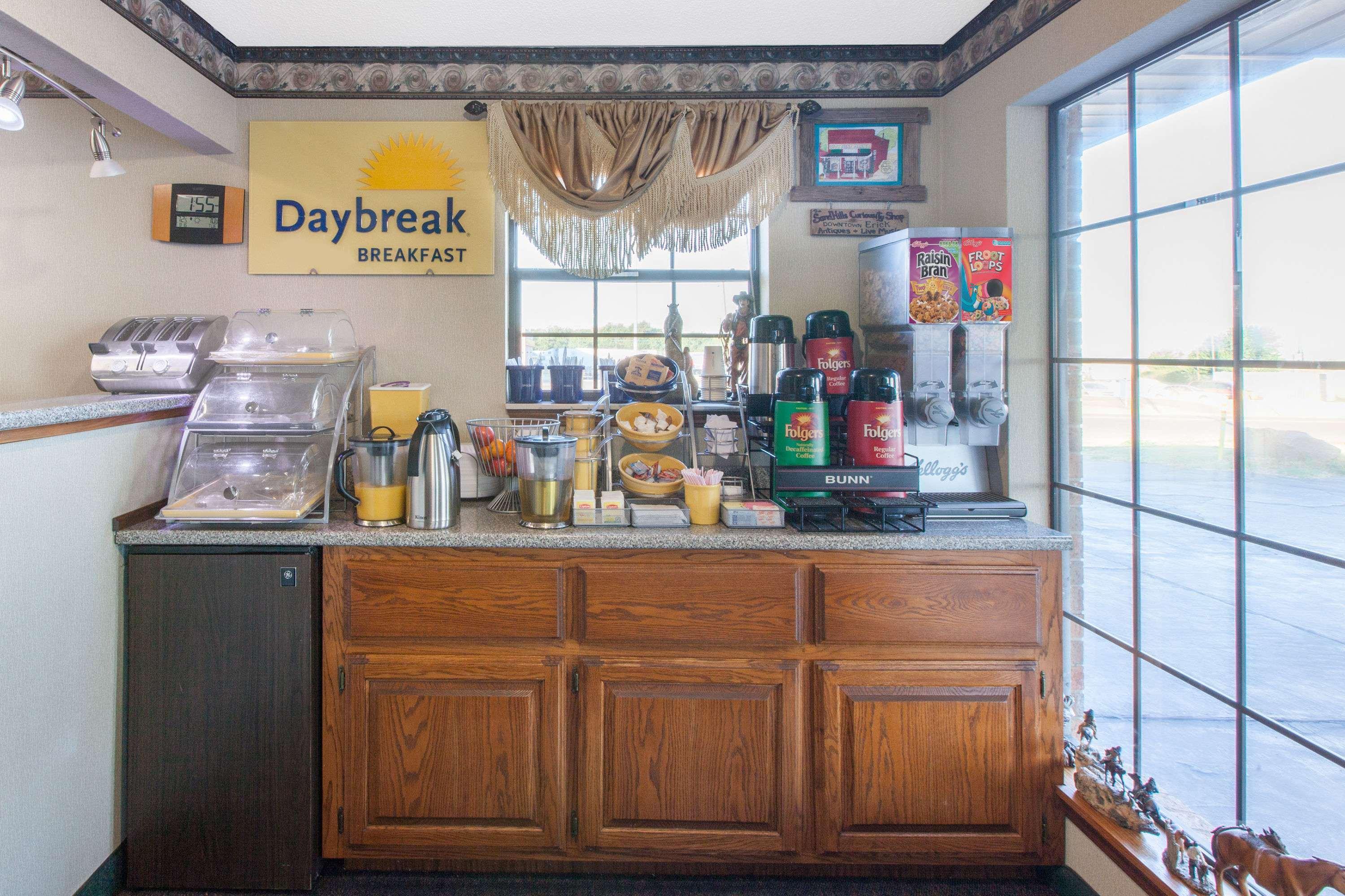 Days Inn By Wyndham Erick Buitenkant foto
